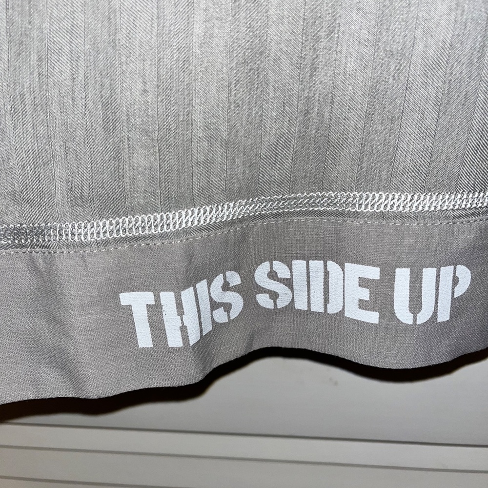 ANNETTE GOERTZ LINEN WIDE LEG PANTS. Sz 41 UNIQUE WITH “THIS SIDE IP” accent. - Picture 2 of 3